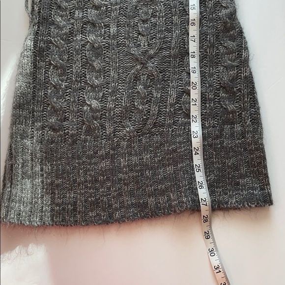 American Rag Cie gray off shoulder sweater tunic - Picture 7 of 12